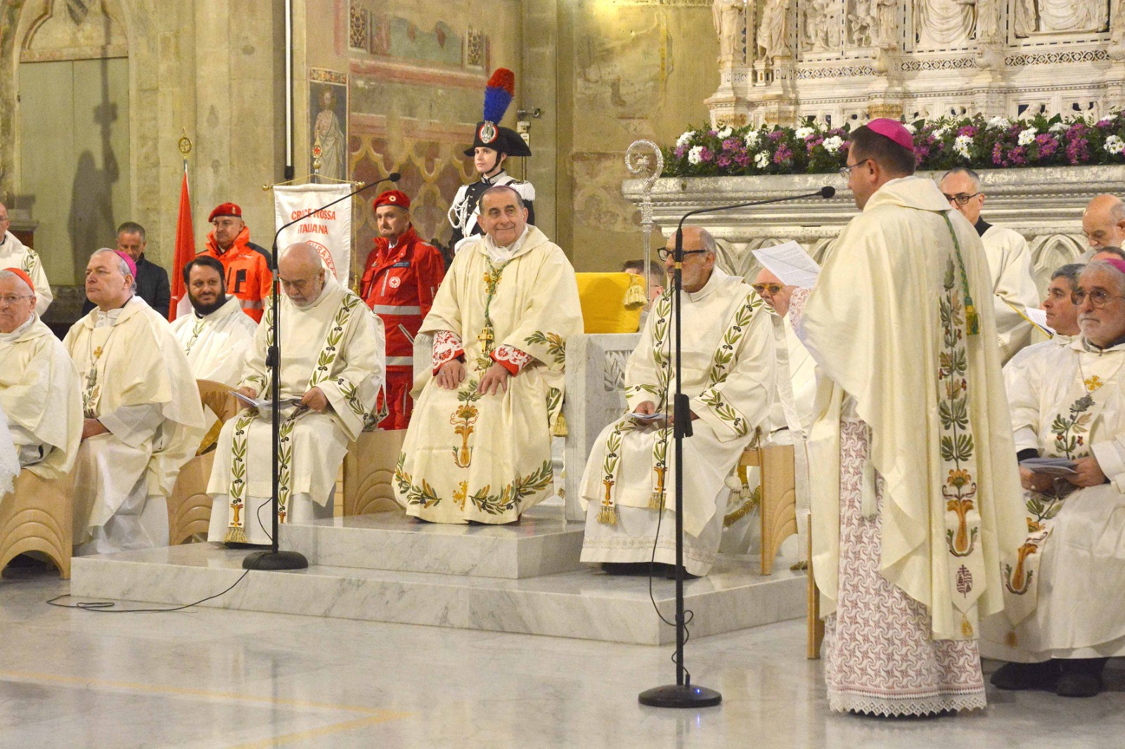 Madonna del Conforto festa di devozione e speranza. Messa solenne