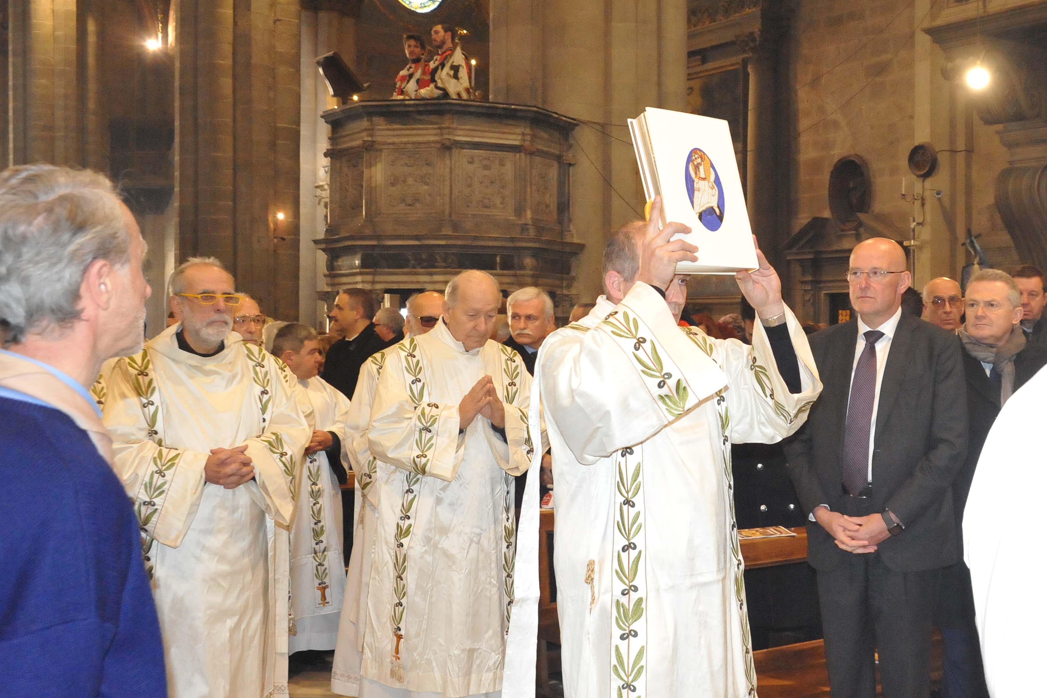 Arezzo il popolo in festa per la Madonna del Conforto in