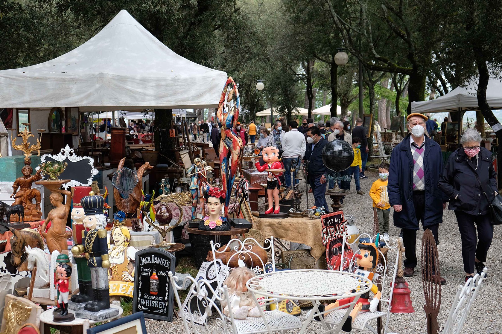 I negozi vogliono la Fiera Antiquaria in centro da giugno 150