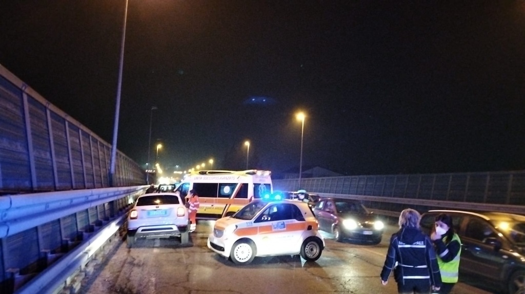 Arezzo incidente sul ponte traffico in tilt Cronaca Arezzo24