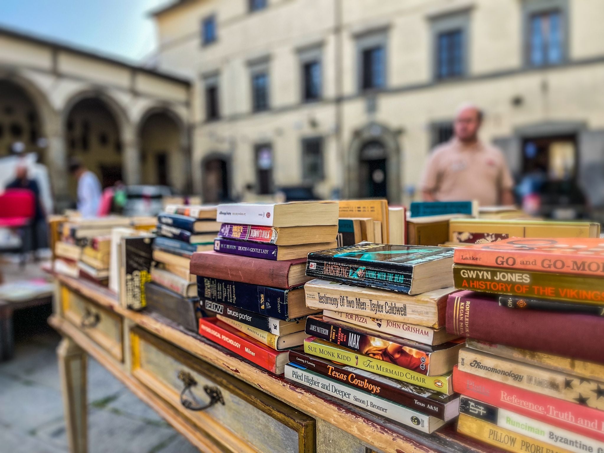 Libri ad 1 euro alla Biblioteca. Città di Arezzo