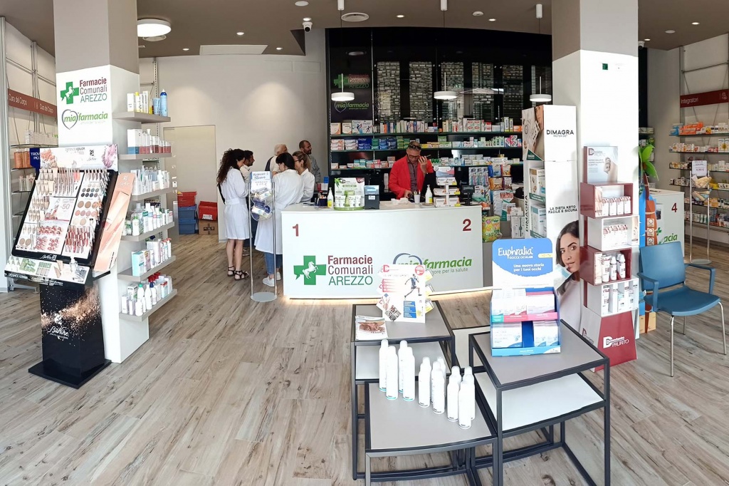 Arezzo inaugurata la nuova Farmacia Comunale Trionfo Sanit