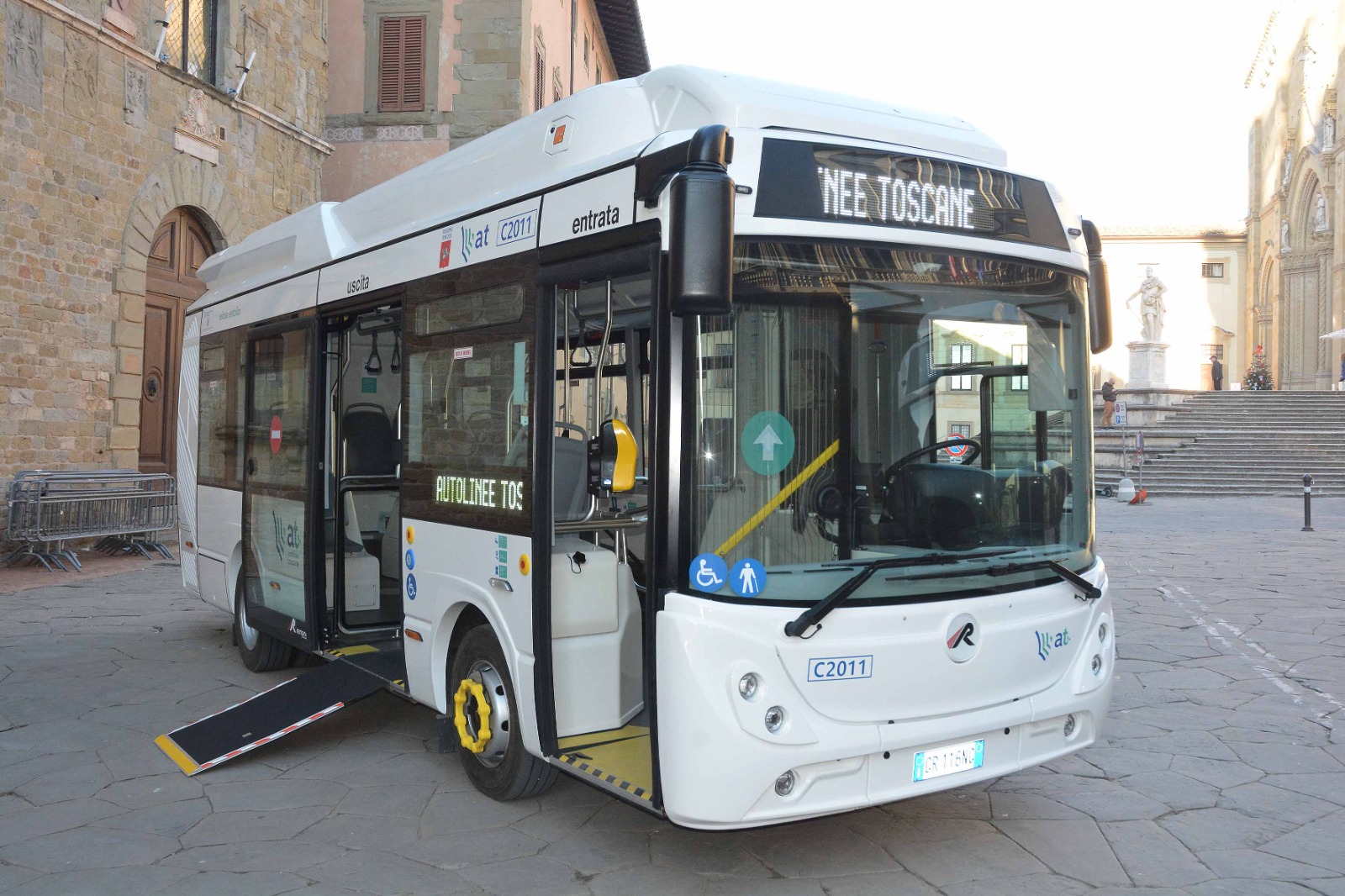 La flotta di Arezzo si rinnova con due bus elettrici 100 made in