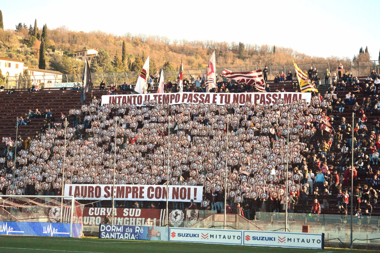 Il vescovo e Don Alvaro applaudono l Arezzo. Tre punti nel giorno