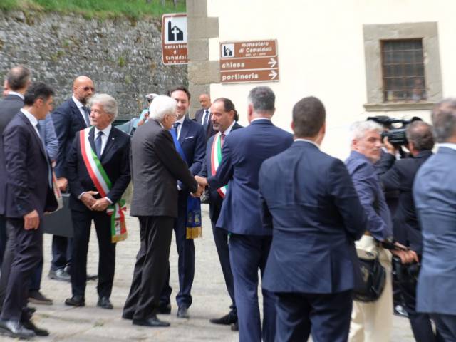 Mattarella a Camaldoli (4).jpeg