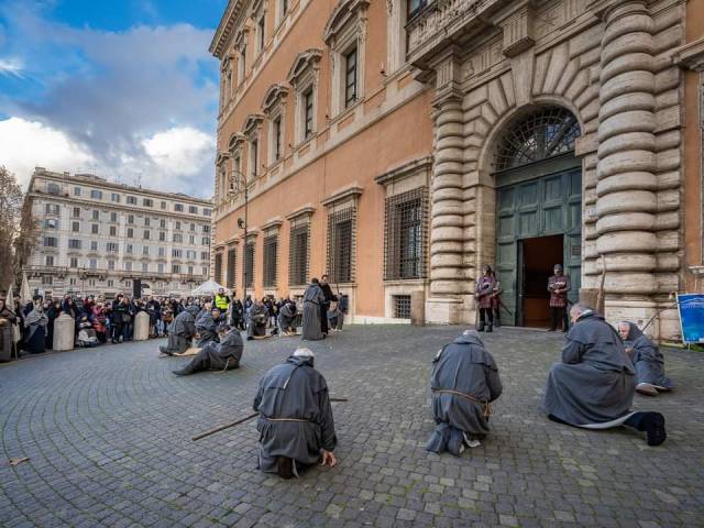 la regola a san giovanni in laterano a roma.jpeg