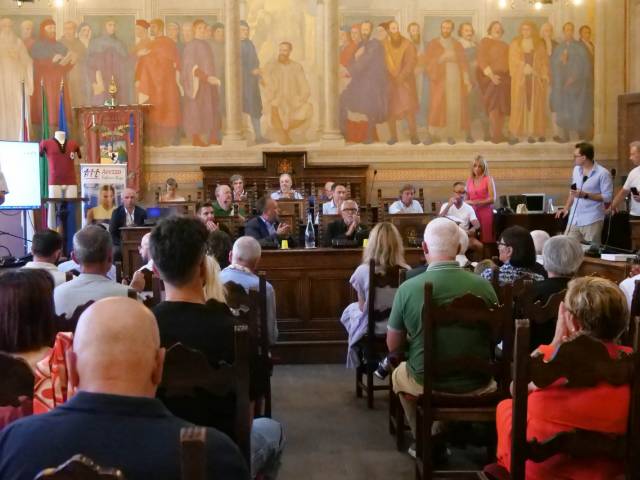 100 anni Arezzo calcio_libro (4).jpeg