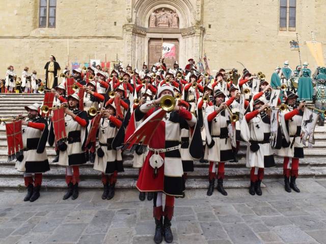 musici giostra saracino 2.jpg