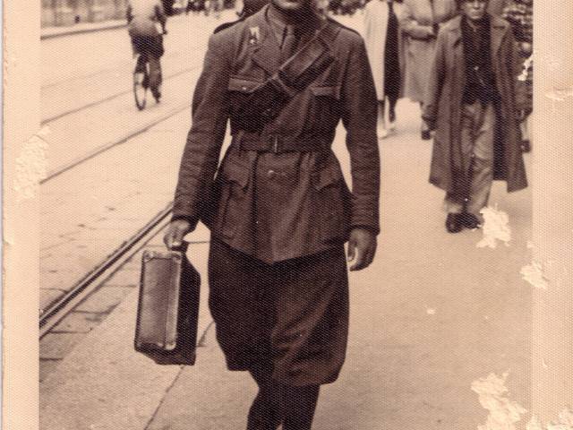 12 - gianni mineo militare a bologna nel 1941.JPG