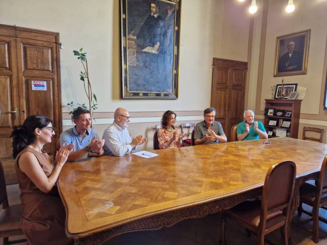 Firma per acquisto di Palazzo delle Laudi (6).jpeg