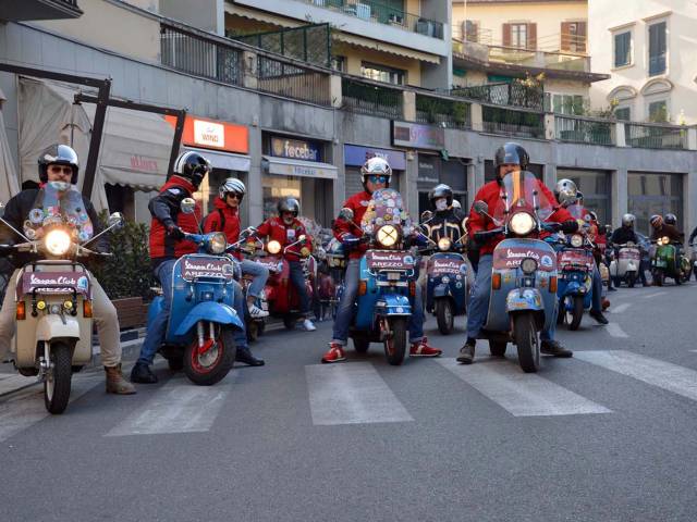 Vespa Club Arezzo - VespArezzo (3).jpg