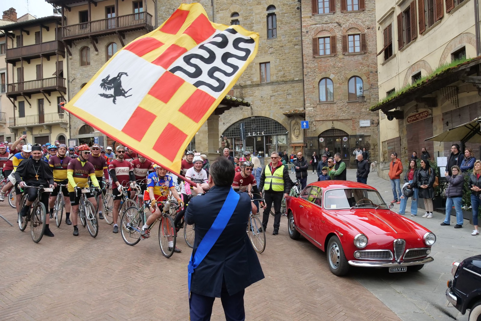 L’Ardita, ciclostorica dell’Alpe di Poti con partenza da Piazza Grande – La gallery Arezzo24 #1