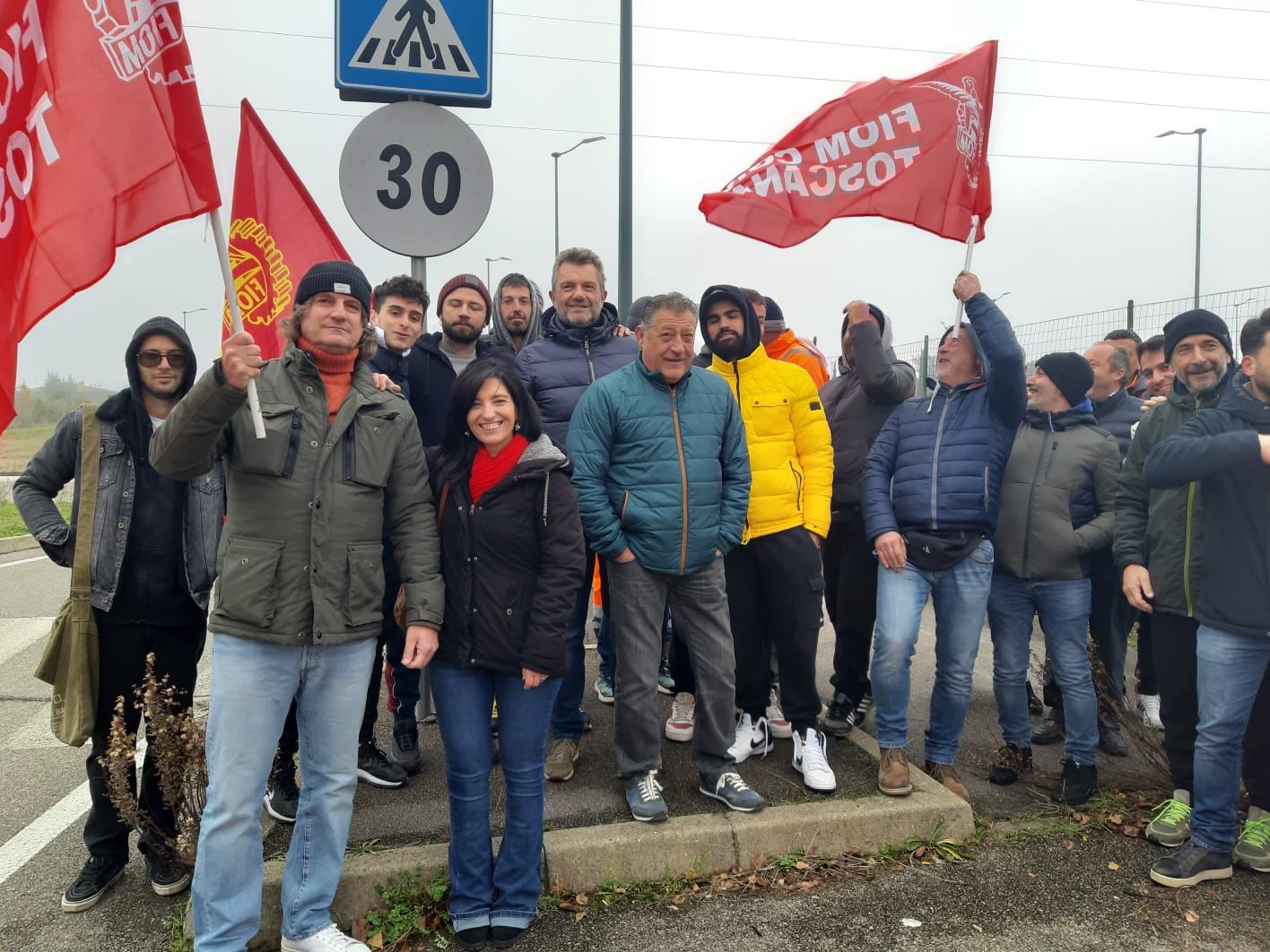 Niente gasolio, niente stipendi, niente informazioni: a rischio 100 posti di lavoro