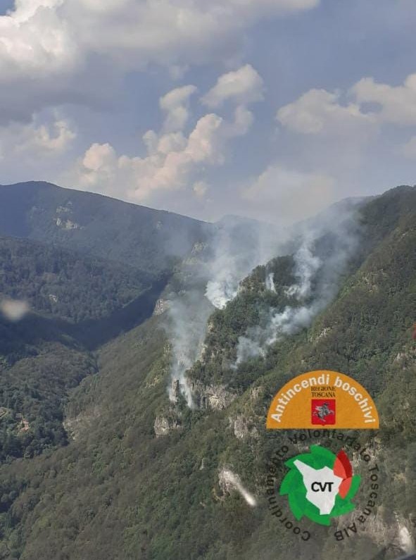 Rischio incendi, prorogato fino al 15 settembre il divieto di abbruciamento