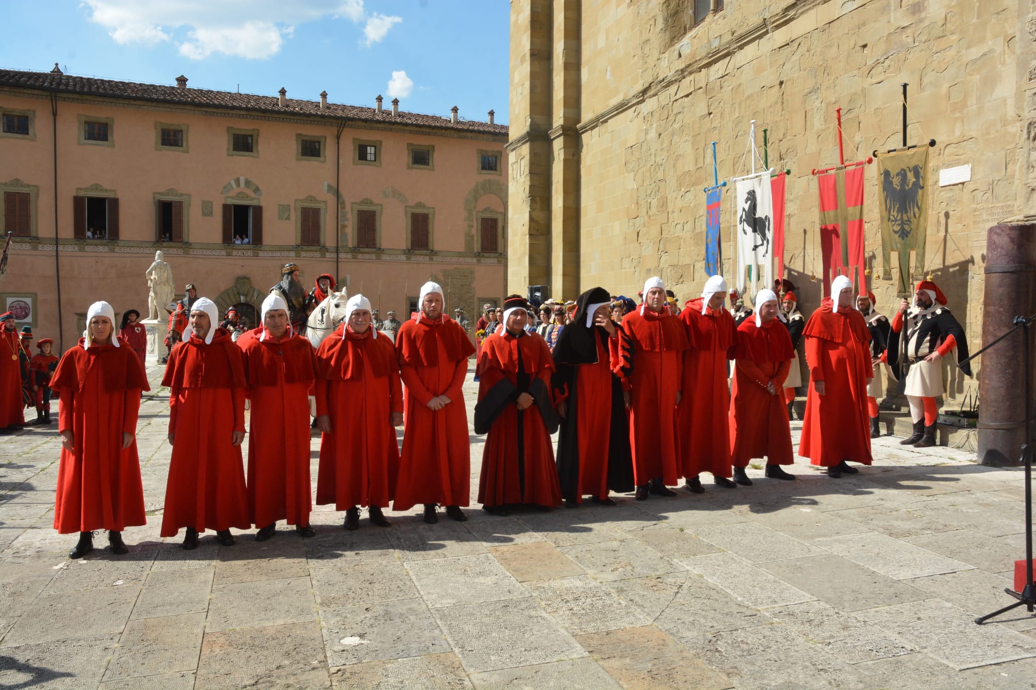 Scontri in Giostra, pugno duro della Magistratura. Il sindaco: “Provvedimenti esemplari”. Porta Crucifera annuncia ricorso