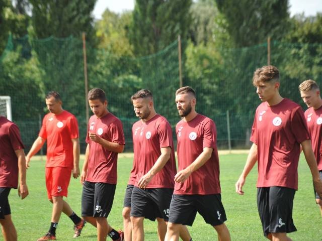 Post amichevole Arezzo – Bagnese: Anselmi conferma la trattativa per Floro Flores – Video