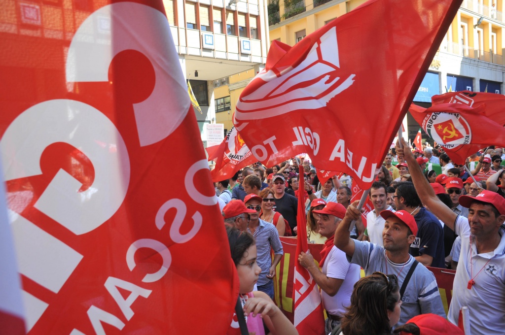 Sciopero generale per cambiare la manovra di bilancio: anche ad Arezzo assemblee nei luoghi di lavoro