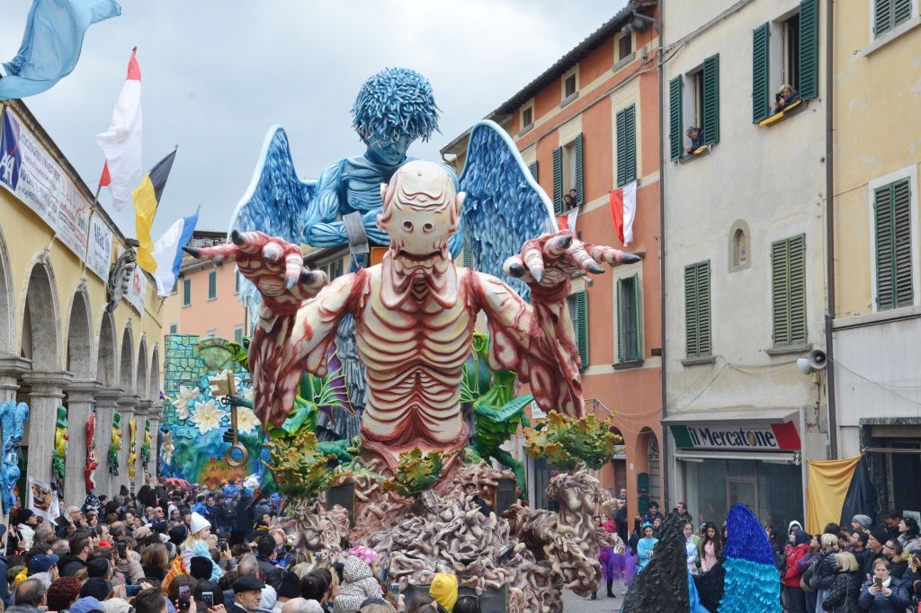 I carri del Carnevale di Foiano 2019 – FOTO