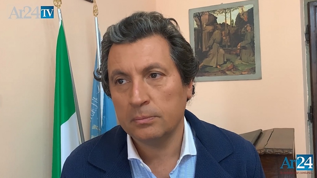 Agnelli, il principe del consenso: “Subito al lavoro, the show must go on” Ar24Tv