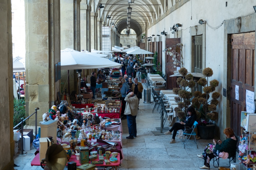 La Fiera Antiquaria di giugno: l’estate dell’antiquariato #part2 – Foto