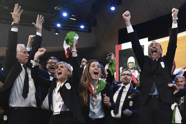 Olimpiadi invernali Milano/Cortina, la delegazione esulta, ma l’Italia perde. Sprechi in vista