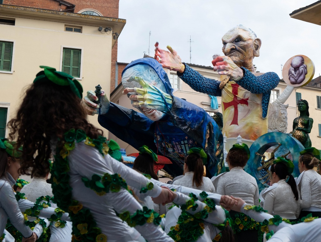 Carnevale di Foiano 2020: su il sipario con la sfilata dei giganti di cartapesta #part2 – Foto