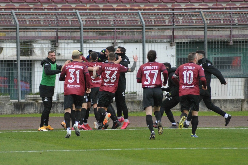 Il derby delle assenze: pronostico chiuso, ma l’Arezzo a Perugia deve provarci