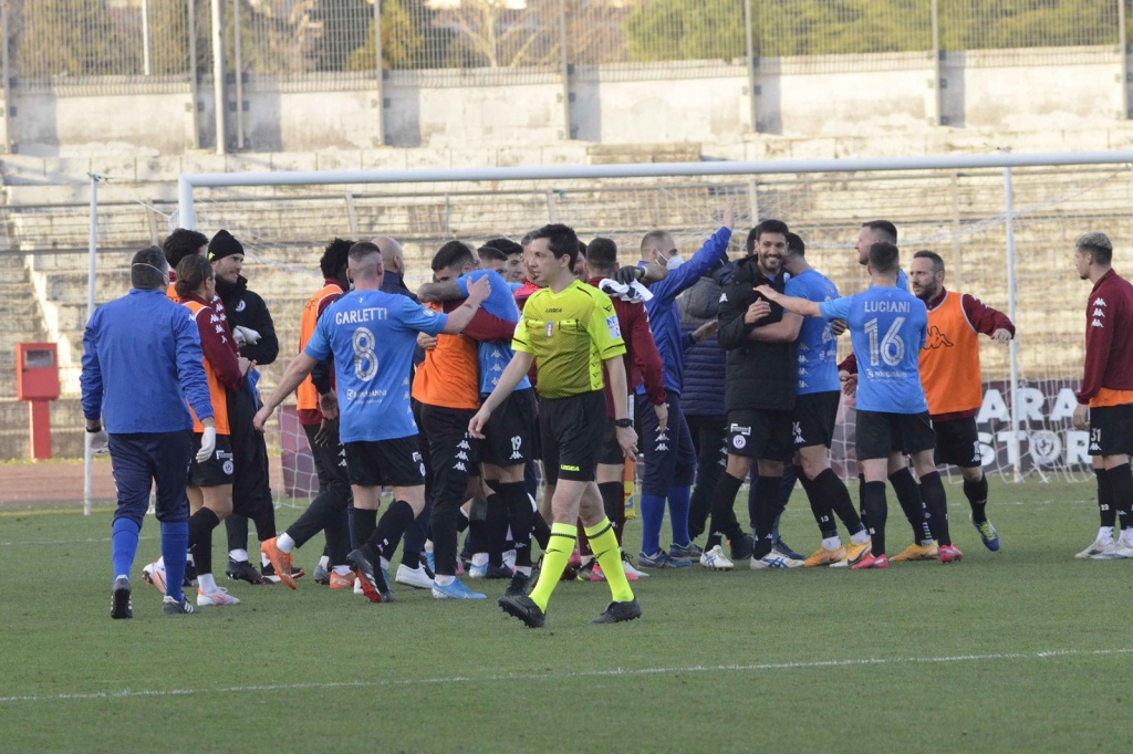 Arezzo torna alla vittoria in casa dopo più di un anno. Trieste dirà se fu vera gloria