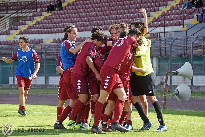 Arezzo campione d’Italia: la splendida realtà della Primavera 3 in un’annata maledetta