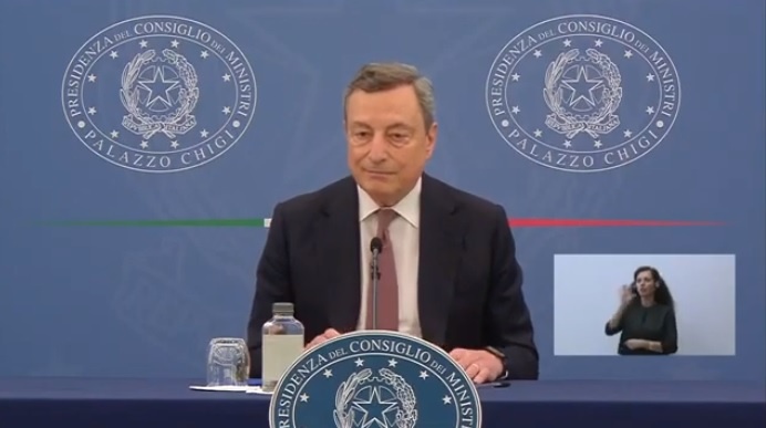 Varianti, Draghi stringe: “Green pass dal 6 agosto”. Discoteche chiuse. Scuola: “Tutti in presenza” Ar24Tv