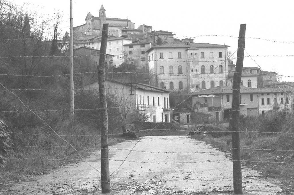 Musei, giardini, albergo diffuso, social housing: la storia del paese fantasma che risorgerà in quattro anni