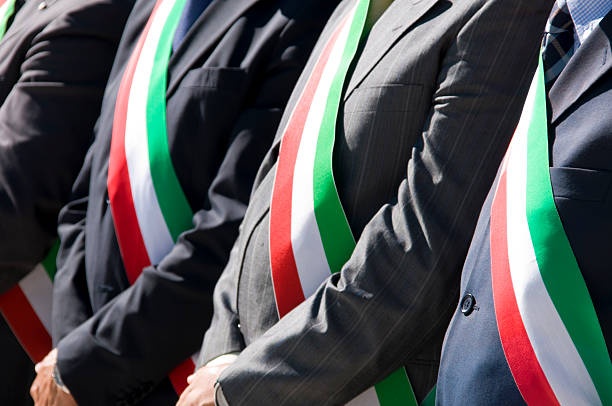 Dopo le elezioni in Toscana pane azzimo e erbe amare