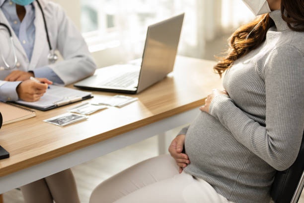 Consultorio Arezzo, ripartono i corsi di preparazione al parto in acqua