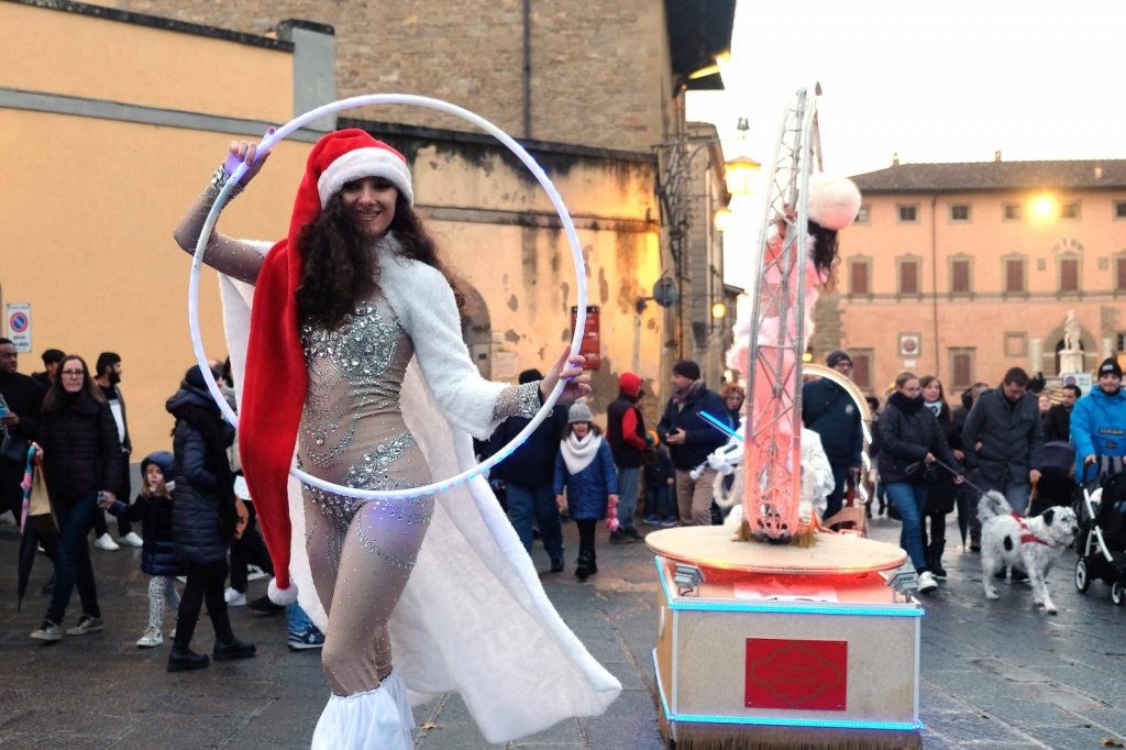 Arezzo Città del Natale, un fine settimana da tutto esaurito – Foto