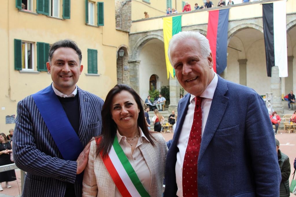 Maggiolata lucignanese, Giani e Polcri alla prima uscita – Foto