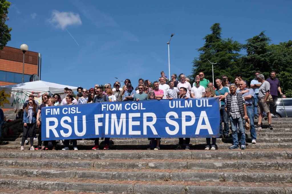 Fimer, i sindacati: “Continueremo a salvare senza cattiva compagnia il nostro sito produttivo”