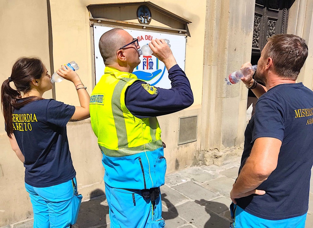 Il grande caldo, attenzione ai colpi di sole e di calore