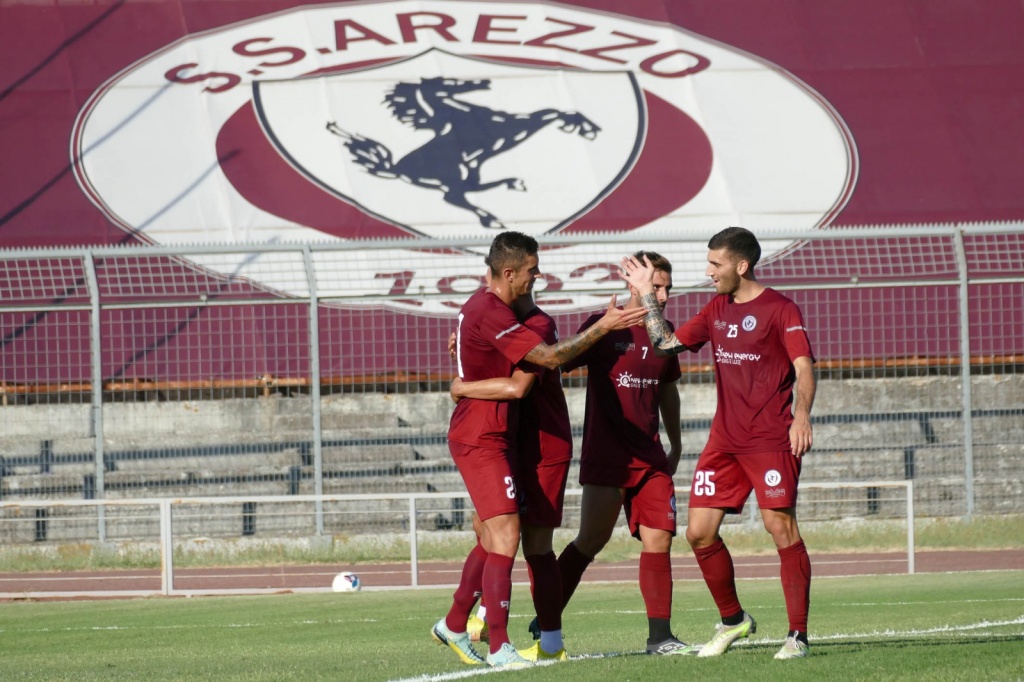 Calcio d’estate: l’Arezzo batte 2-1 in amichevole l’Aglianese – Foto