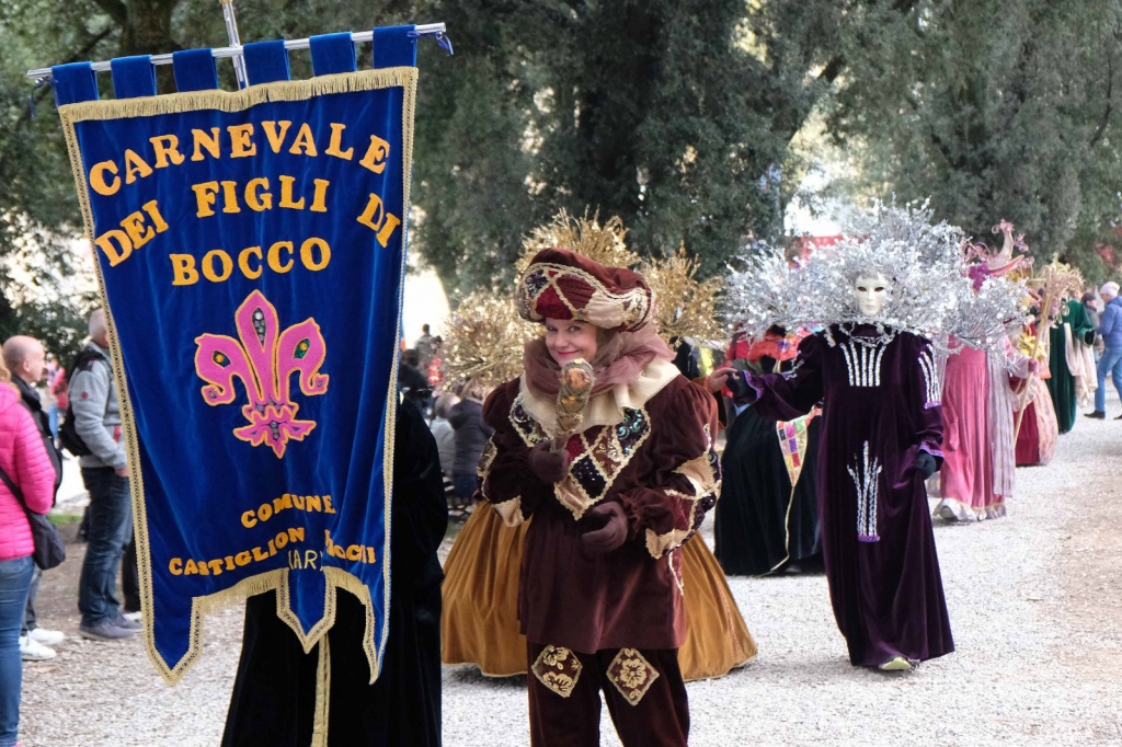 Arezzo Città del Natale, la grande invasione – Foto